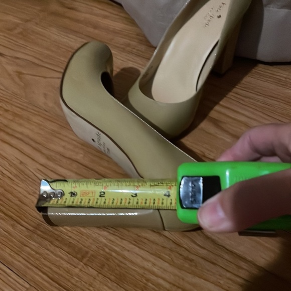 Kate Spade Heels - Picture 4 of 6